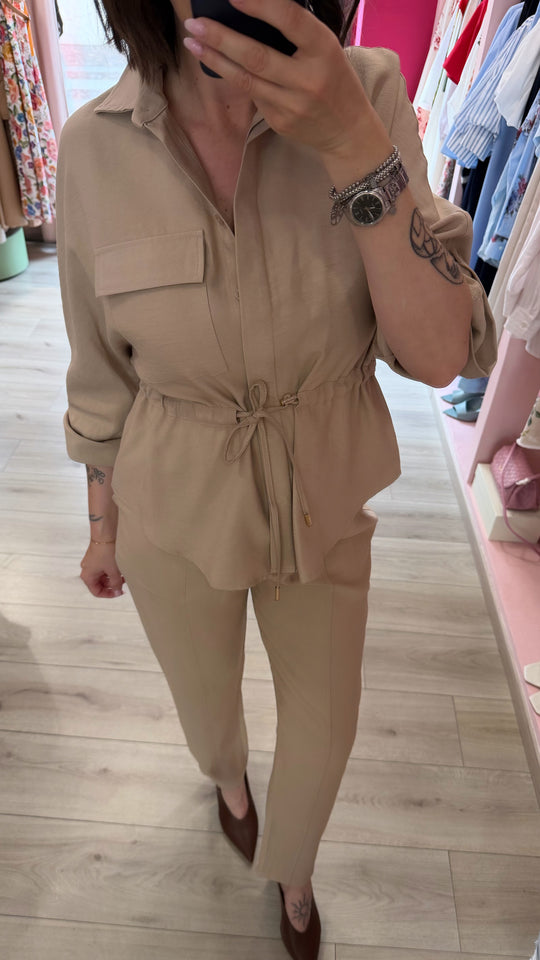 CAMICIA CON CINTURINO REGOLABILE - MIMÌ