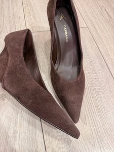 CARRANO - DÉCOLLETÉ IN SUEDE CON ZEPPA