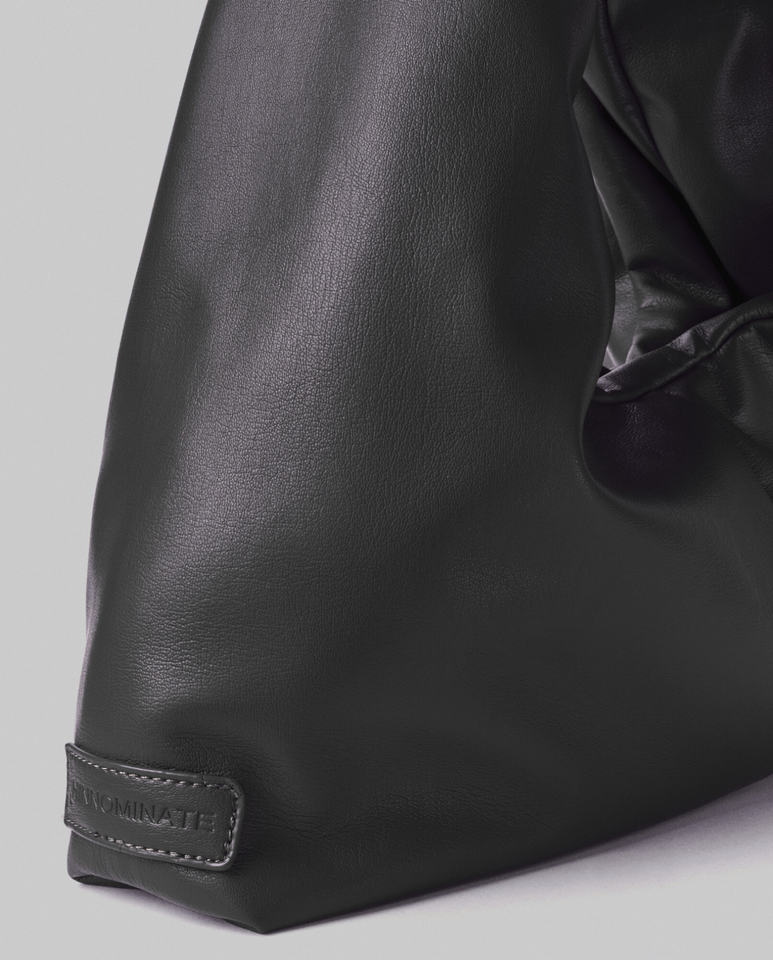 HINNOMINATE - BORSA HOBO MEDIA NERA