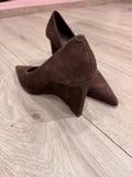 CARRANO - DÉCOLLETÉ IN SUEDE CON ZEPPA