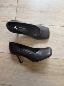 CARRANO - DÉCOLLETÉ IN PELLE PUNTA QUADRATA