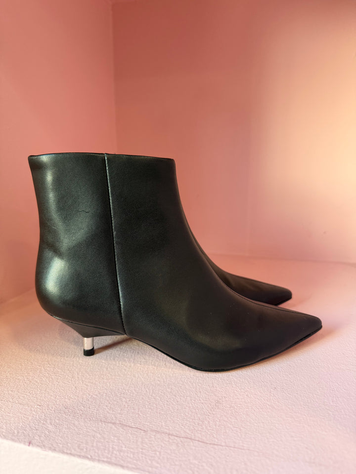 CARRANO - STIVALETTO NERO